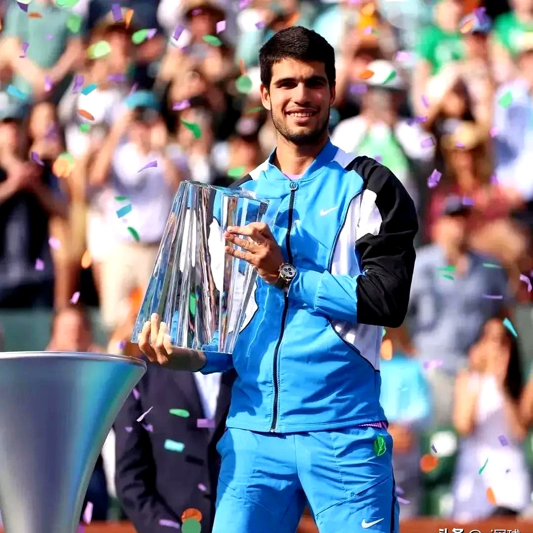 包含德约科维奇官方宣布出色发挥新规,加拿大队引发争议!的词条 包含德约科维奇官方宣布出色发挥新规,加拿大队引发争议!的词条